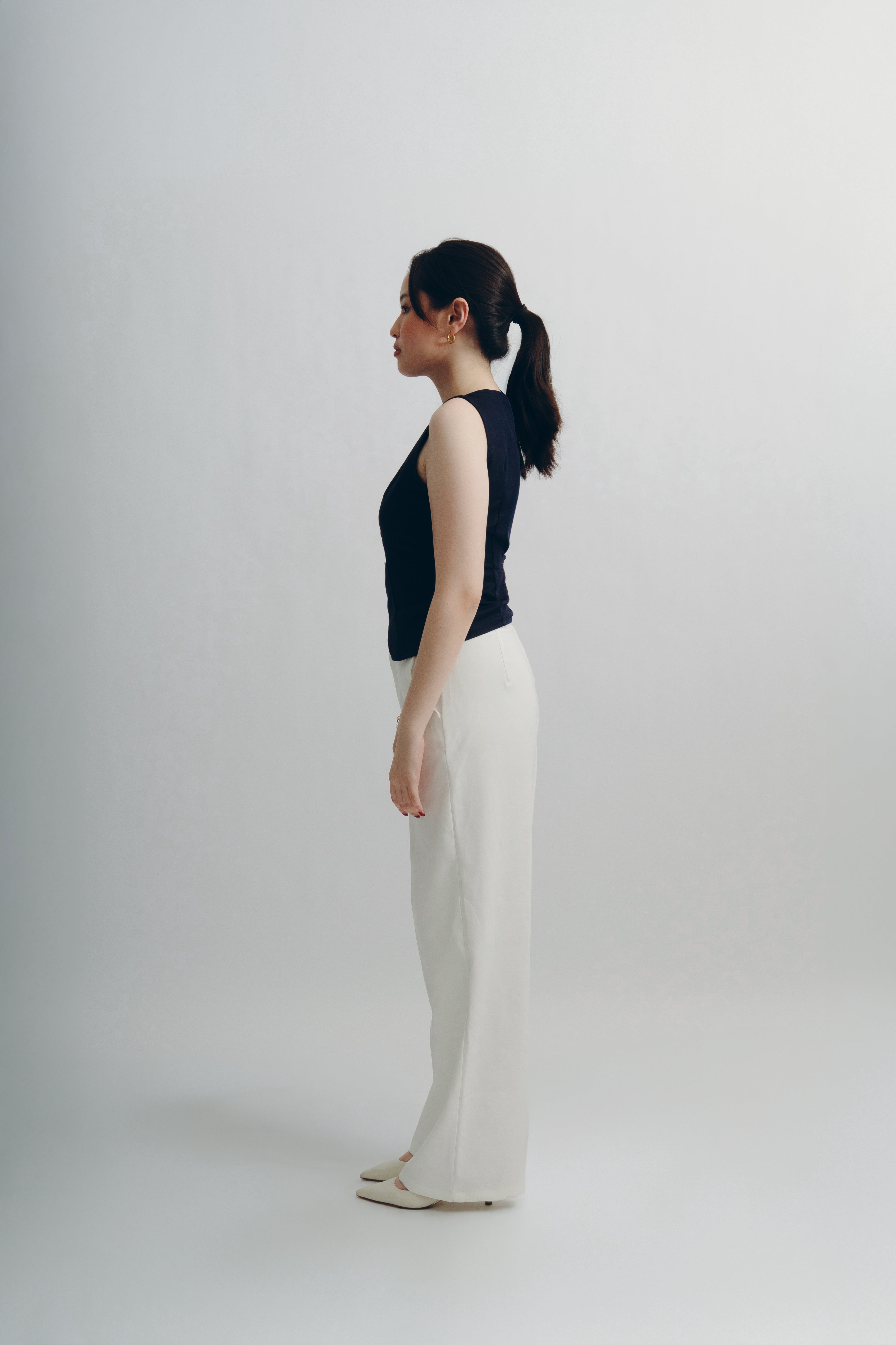 Kirsten Top in Gold Navy