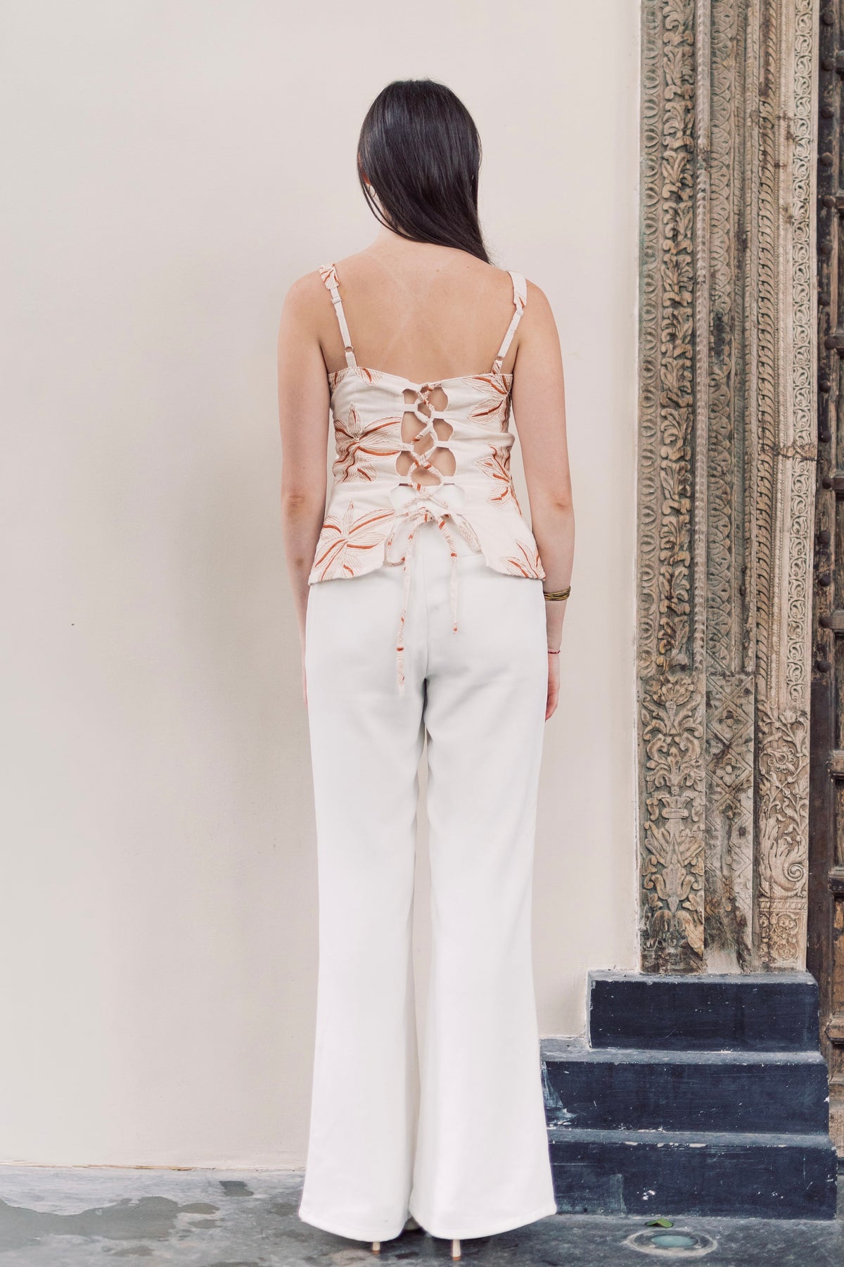 Cara Top in Lily