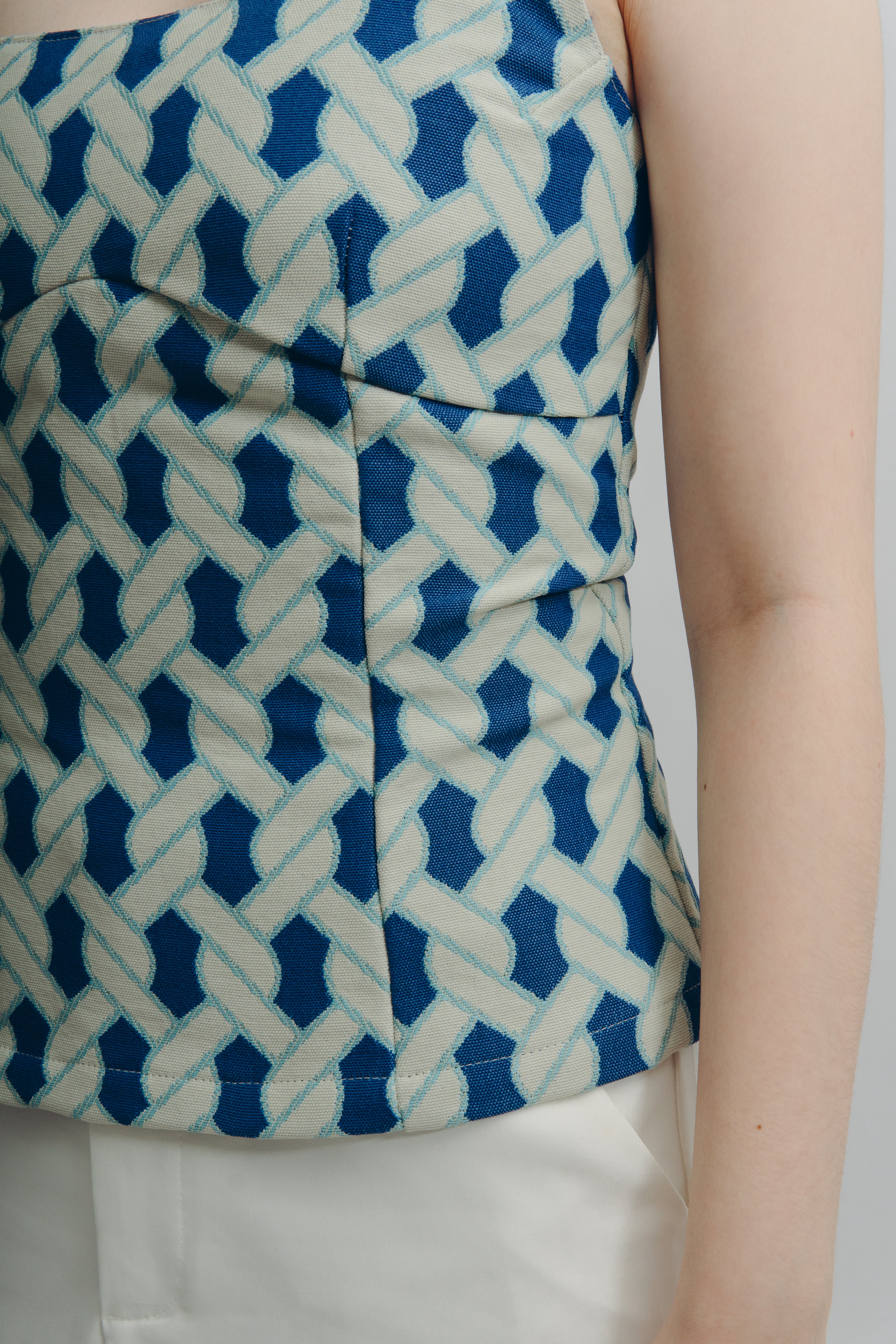 Cara Top in Sail Edition